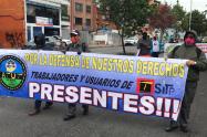 Protesta de trabajadores de concesionarios de transporte en Bogotá