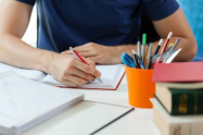 Becas para estudiar con todo pago esto es lo que necesita para aplicar
