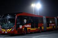 Bogotá se monta al futuro: llega primer bus eléctrico de TransMilenio