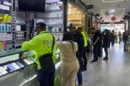 Policía frustró robo en San Andresito de la 38