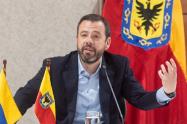 Alcalde Carlos Fernando Galán pidió renuncia a sus alcaldes locales