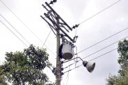 Poste de luz del alumbrado público en Bogotá