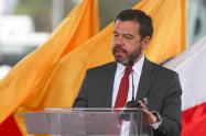 Alcalde Carlos Fernando Galán confirma salida de la directora de la directora de la Unidad Administrativa Especial de Servicios Públicos
