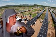 Cundinamarca con parque solar pueblos cambian las velas por energía limpia