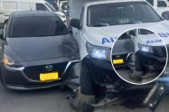 Estrellón entre ambulancia y carro colapsa vía clave en Engativá