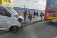 Accidente en la Troncal Américas Afecta el Servicio de Transmilenio en Bogotá