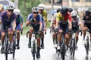 Ciclistas corriendo el Clásico RCN