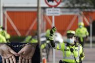 Delincuentes no comieron de Policía armaron balacera y recuperan camioneta robada