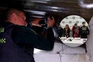 Policía incautando drogas en San Cristóbal