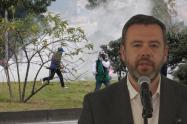 Alcalde Carlos Fernando Galán denuncia por terrorismo a responsables de disturbios en Bogotá