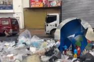 UAESP recoge 3 veces al día en San Victorino Pero comerciantes no ayudan