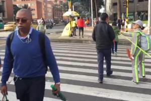 Campaña de movilidad para evitar accidentes en peatones, en Bogotá.