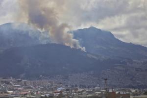 Incendio forestal en los cerros orientales