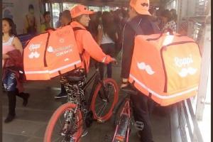 Domiciliarios en Transmilenio