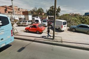 Sitio en invasión frente  al frigorífico de Guadalupe  