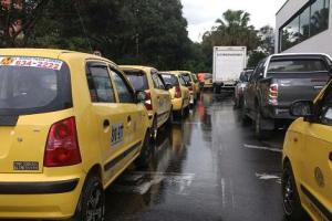 Para el sindicato nacional de conductores el alza en la tarifa debió ser de al menos $ 500 pesos. 