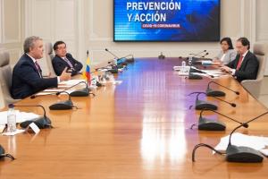 Ivan Duque y José Manuel Restrepo, ministro de Comercio