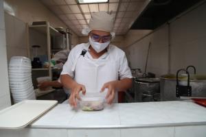 Reabren los primeros comedores comunitarios de Bogotá