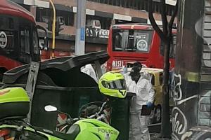 Encuentran sin vida a bebé recién nacido en un depósito de basuras