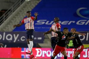 Junior vs América