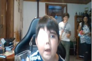 Tomi, niño con cáncer cerebral logra su mayor sueño: convertirse en youtuber