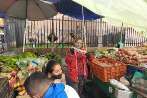 Vendedores informales de Corabastos 