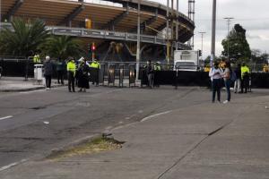 Hinchas de Santa Fe y Millos se agarraron a cuchillo
