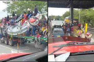 Atraco masivo en un peaje
