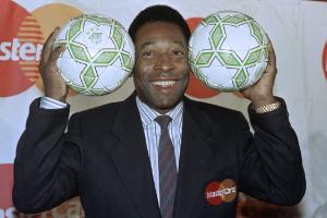 Homenaje a Pelé