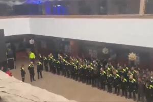 Policía habría robado $200 millones