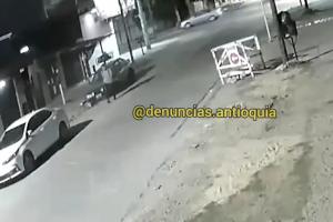 Policía abatió a uno de los delincuentes que pretendía robarlo