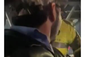 Policía agrede física y verbalmente a taxista 