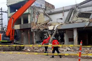 Demolición de viviendas para obras