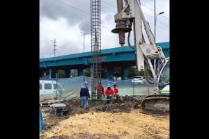 Puente ubicado en la calle 153 con autopista Norte 