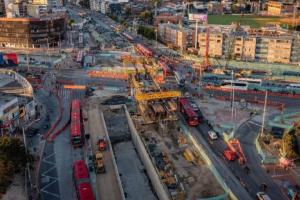Construcción de puente de la Calle 100