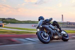 Yamaha R3