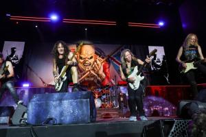 Cierres viales por concierto de Iron Maiden.
