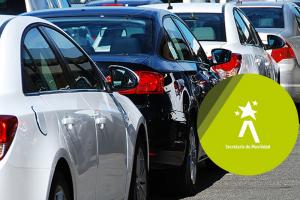 Subasta de carros abandonados en patios de Bogotá.