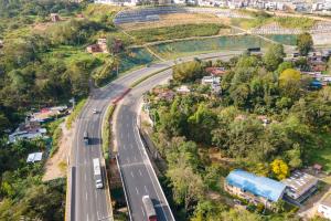 Vía Bogotá - Girardot estrena 120 K de carretera modernizada