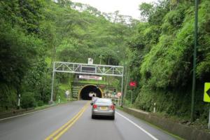 Paisajes gratuitos en carretera que conecta con Bogotá