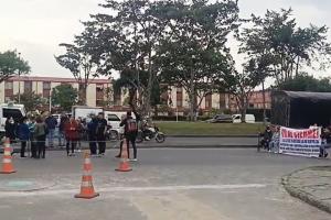 Avenida Boyacá con cierres 