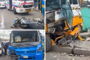 Accidente entre SIPT, motociclista y camión que se estrelló contra un poste