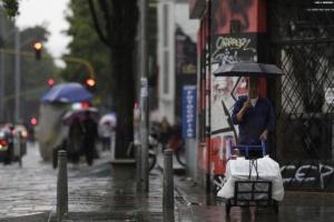 Fuerte aguacero en Bogotá deja inundaciones y encharcamientos