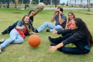 Jóvenes se podrían quedar sin EPS