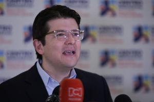 Velatón por la salud de Miguel Uribe: "Que sea él quien lo saque adelante"