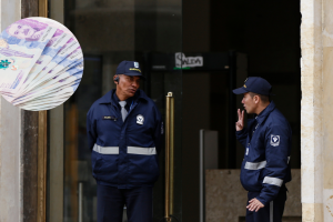 Días de descanso y pago extra: empleados celebran beneficio
