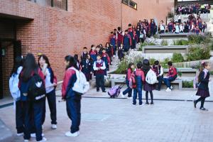 Estudiantes de colegio en Bogotá