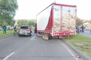 Fontibón amaneció vuelto nada: choques tienen el tráfico paralizado y a los conductores desesperados