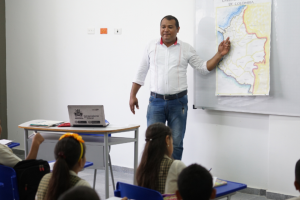 Ministerio lo confirmó: Profesores tendrán importante aumento salarial