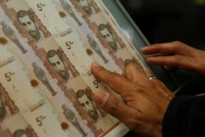 Billete de $5.000 podría valer $1 millón: lo sacaría de deudas